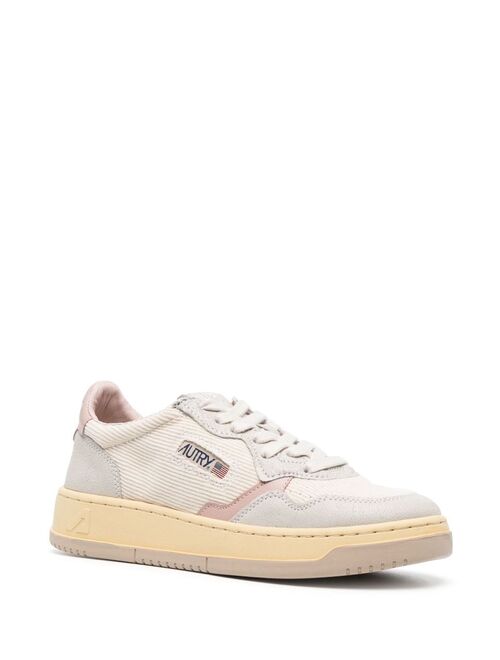 Autry Medalist low-top sneakers