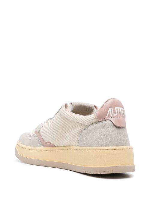 Autry Medalist low-top sneakers