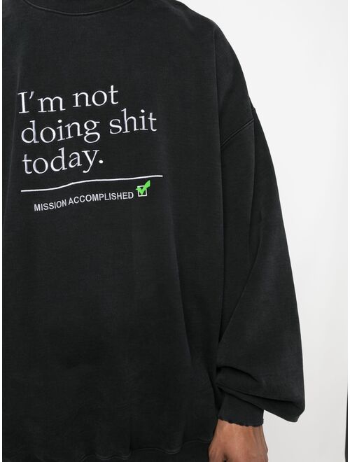 VETEMENTS text-print crew-neck sweatshirt