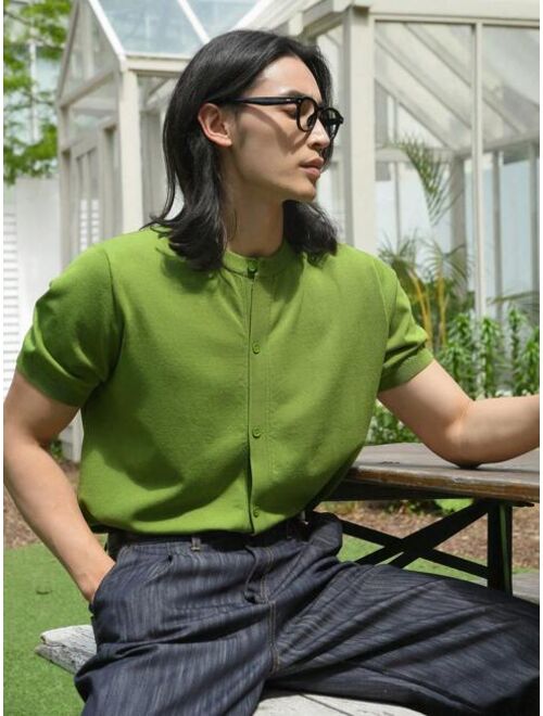 DAZY Men Solid Button Front Knit Top