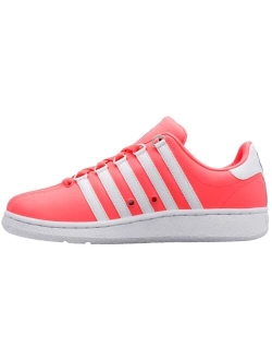 Women's Classic VN Leather Sneaker