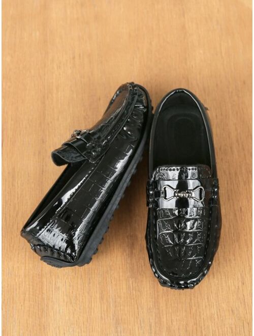 Shein Boys Crocodile Embossed Snaffle Decor Flat Loafers