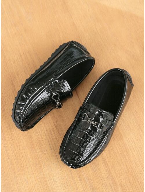 Shein Boys Crocodile Embossed Snaffle Decor Flat Loafers