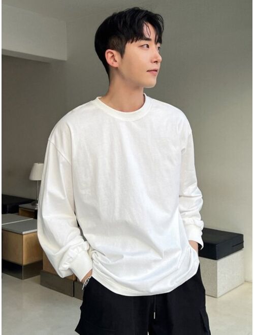 DAZY Men Cotton Solid Drop Shoulder Tee