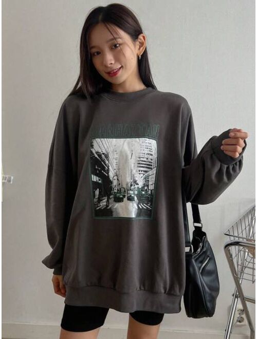 DAZY Building Letter Graphic Drop Shoulder Sweatshirt