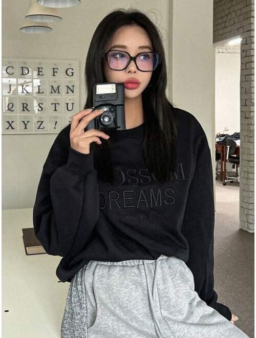 DAZY Slogan Embroidery Drop Shoulder Oversized Pullover