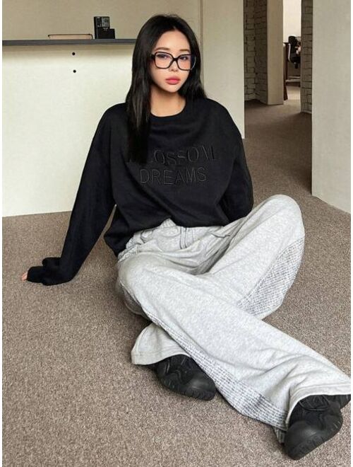 DAZY Slogan Embroidery Drop Shoulder Oversized Pullover