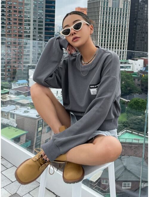 DAZY Letter Patched Drop Shoulder Sweatshirt