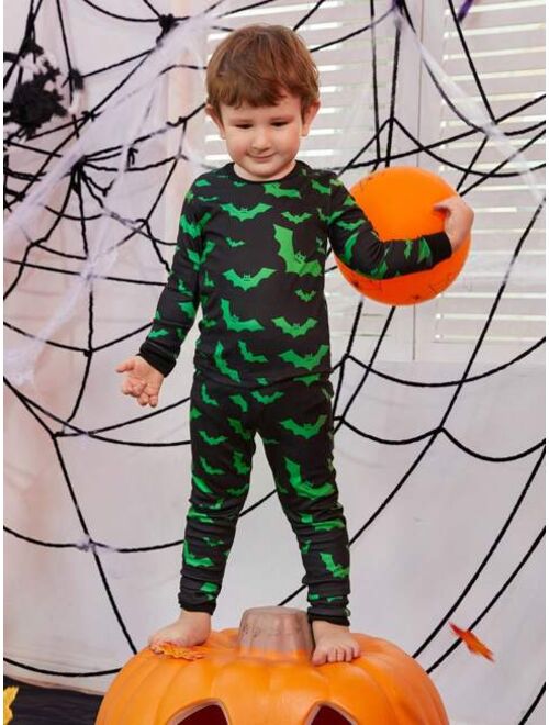 Shein Young Boy Halloween Bat Print PJ Set