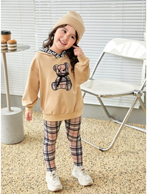 SHEIN Kids EVRYDAY Toddler Girls Letter & Bear Print Drop Shoulder Hoodie & Plaid Print Leggings