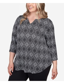 Plus Size Diamond Puff Print Draped Knit Top