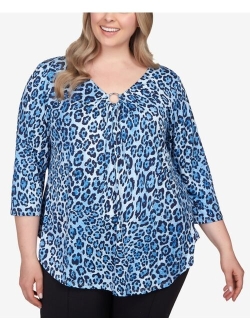 Plus Size Cheetah O-Ring Dew Drop Accent Top