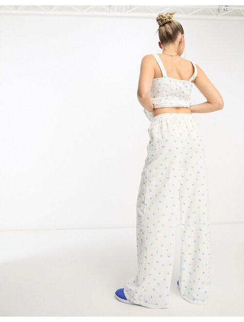 Daisy Street linen relaxed pants in ditsy floral - part of a set