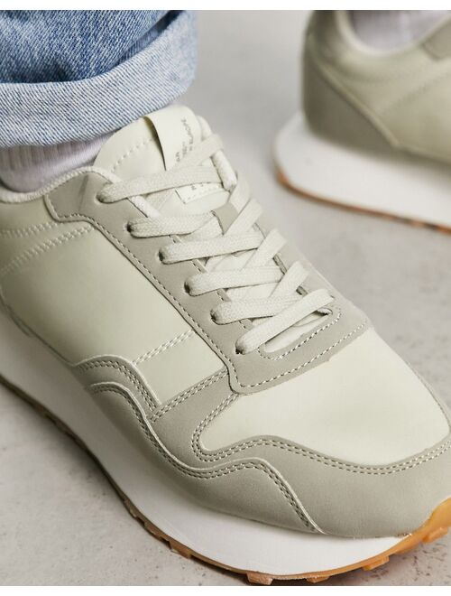 Pull&Bear classic sneakers in light khaki