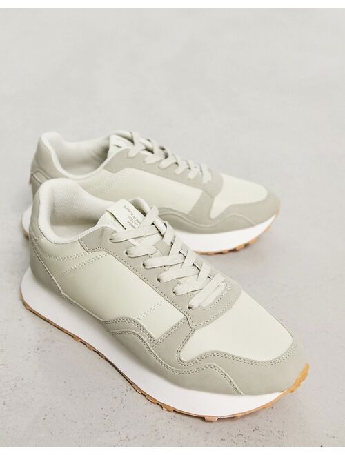 Pull&Bear classic sneakers in light khaki