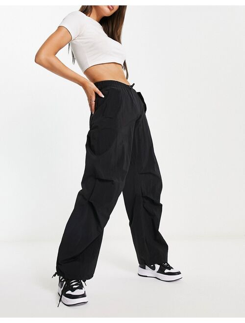 Pull&Bear low waist parachute tech pant in black