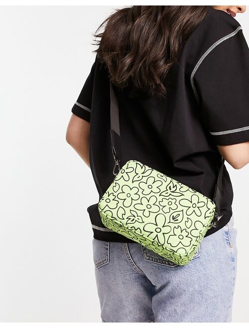 Daisy Street stencil floral camera crossbody bag in green