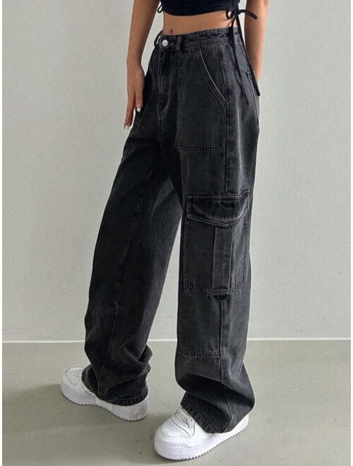 DAZY Flap Pocket Side Cargo Jeans