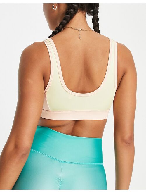 Daisy Street Active light support sports bra in peach