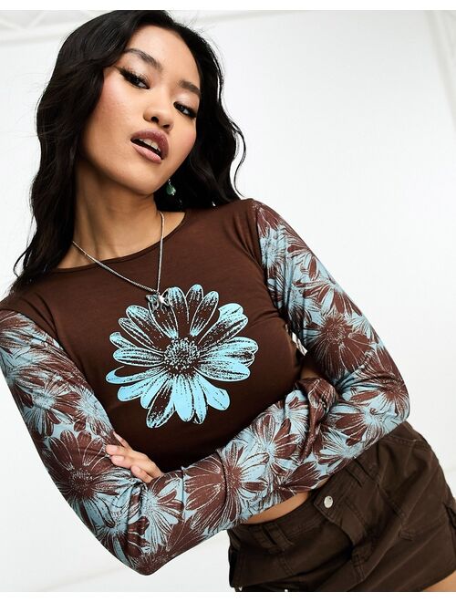 Daisy Street long sleeve raglan crop top in retro floral