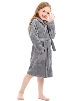 XINNE Toddler Robes Cute Pattern Bathrobe Unisex Kids Robe Baby Flannel Hoodie Pajamas Sleepwear