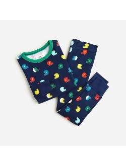 Kids' long-sleeve pajama set in prints