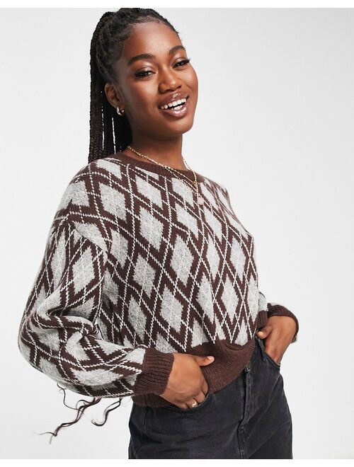 JDY balloon sleeve sweater in brown & gray argyle print