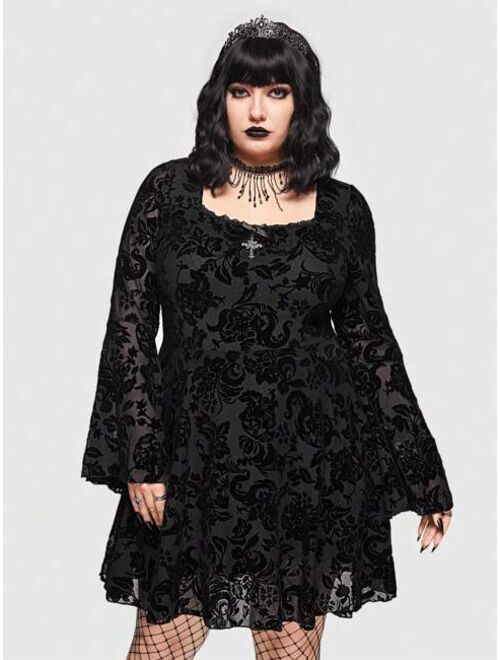 ROMWE Goth Plus Floral Print Bell Sleeve Mesh Dress