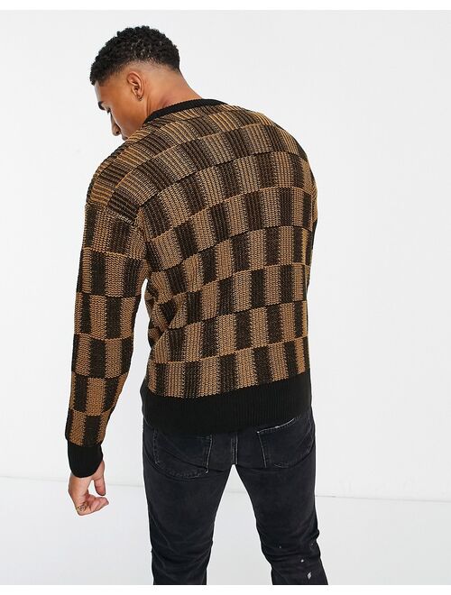 New Look relaxed fit checkerboard sweater in brown