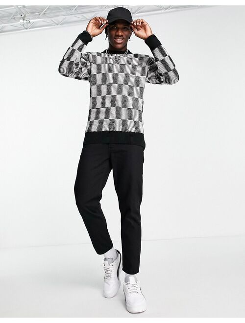 New Look relaxed fit checkerboard sweater in black