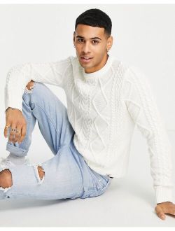 Premium cable knit sweater in brown