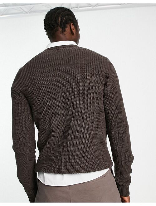 ADPT oversized ribbed sweater in chocolate