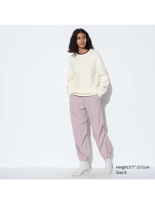 UNIQLO 3D Knit Crew Neck Long-Sleeve Sweater