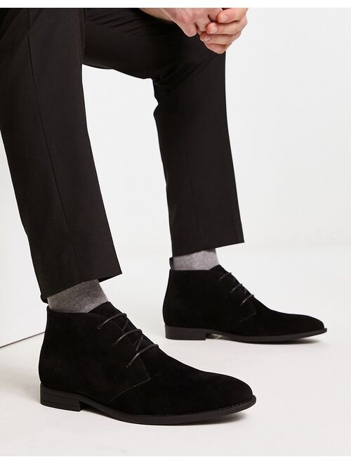 ASOS DESIGN chukka boots in black faux suede