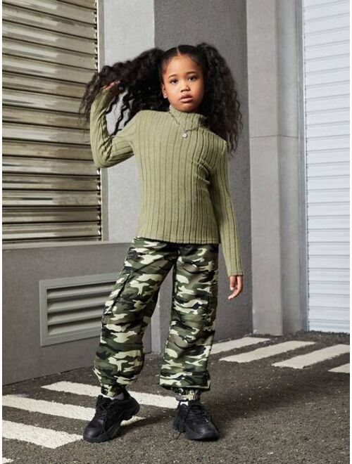 SHEIN Kids HYPEME Big Girls' Knit Ribbed Top And Camouflage Print Long Pants Set