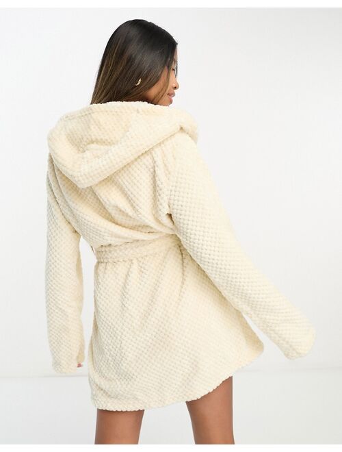 Missguided fluffy soft touch robe in cream