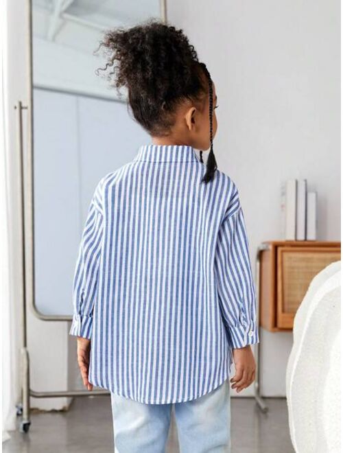 SHEIN Kids Cooltwn Young Girl'S Sparkling Street-Style Spring Loose Fit Long Sleeve Woven Striped Shirt