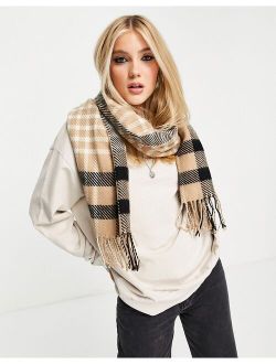 Lipsy checked scarf in camel