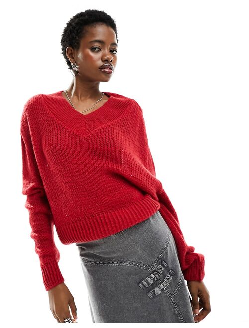 COLLUSION v neck knit sweater in red