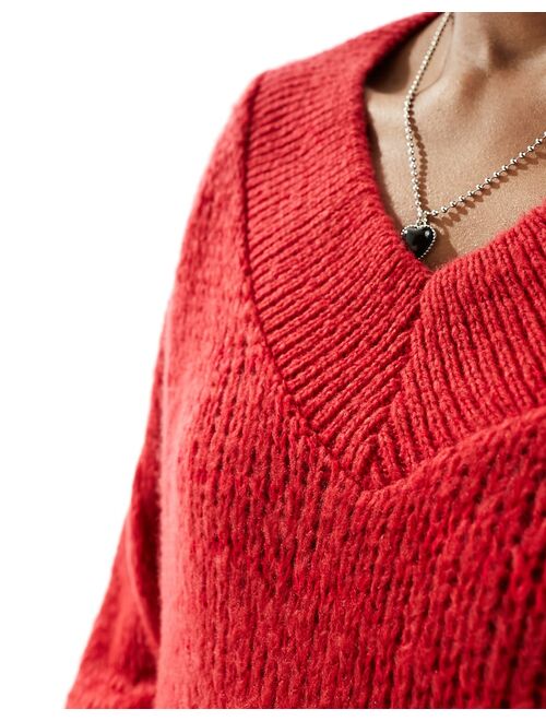 COLLUSION v neck knit sweater in red