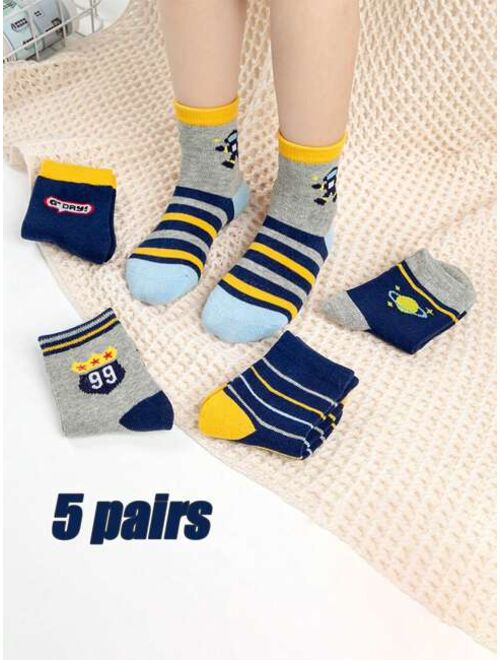 Shein 5pairs Children's Boys' Star Design Dark Colored Striped Socks For Autumn And Winter