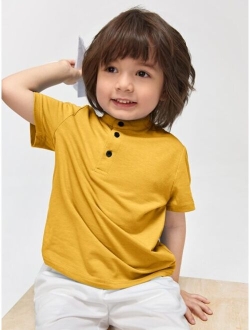 SHEIN Kids EVRYDAY Young Boy Button Half Placket Polo Shirt